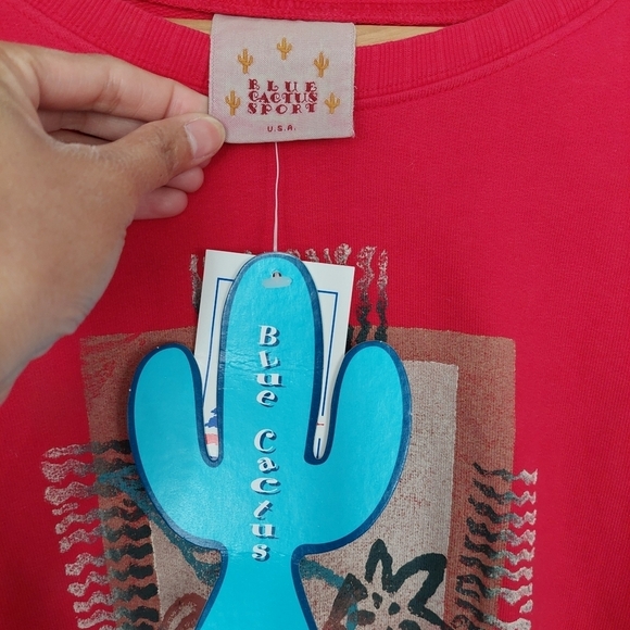 Blue Cactus Sport Red Dead Stock Sweater NWT Size L - Picture 3 of 9